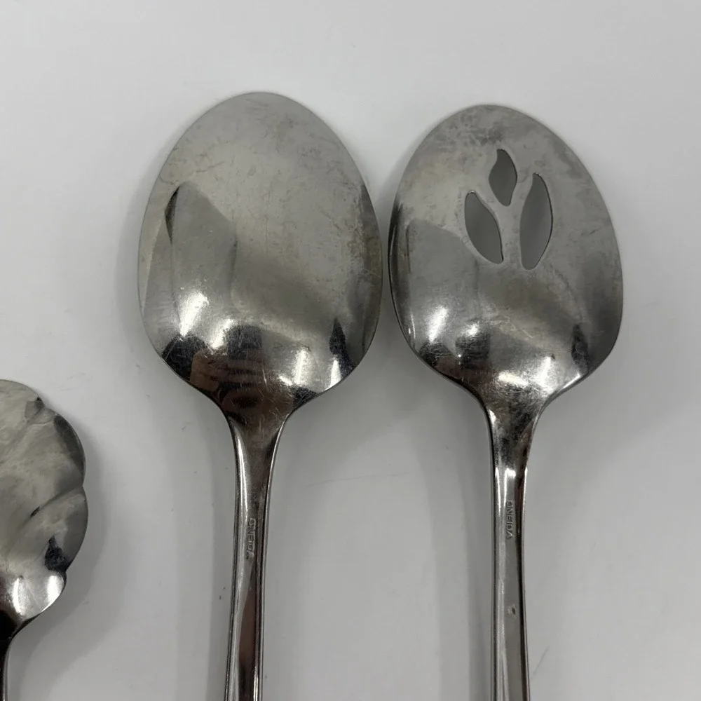Oneida LEANDER Stainless 3 Pc Serving Spoon Utensils Heirloom Glossy 8.5